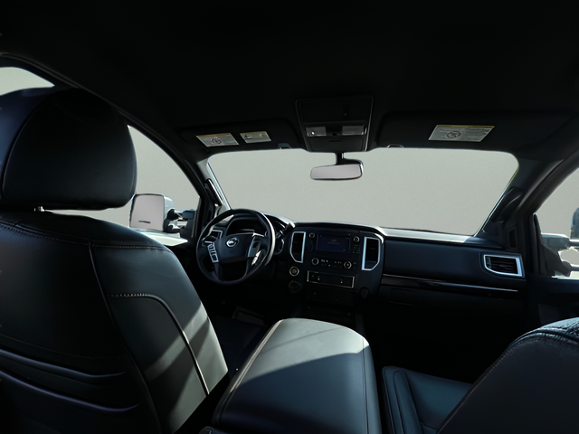 2018 Nissan TITAN XD SL Diesel