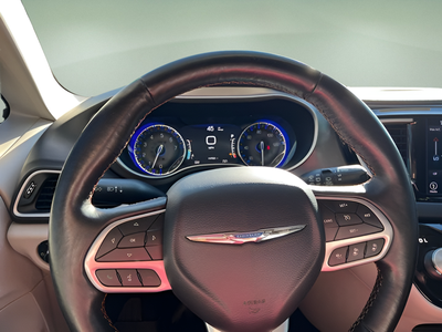 2020 Chrysler Pacifica Touring L Plus