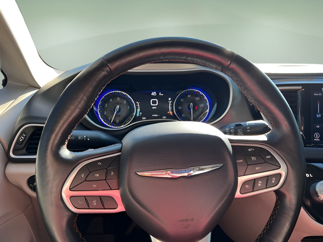 2020 Chrysler Pacifica Touring L Plus