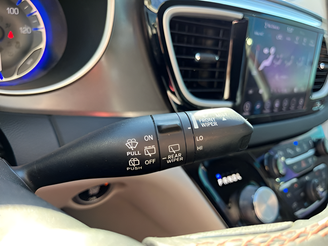 2020 Chrysler Pacifica Touring L Plus