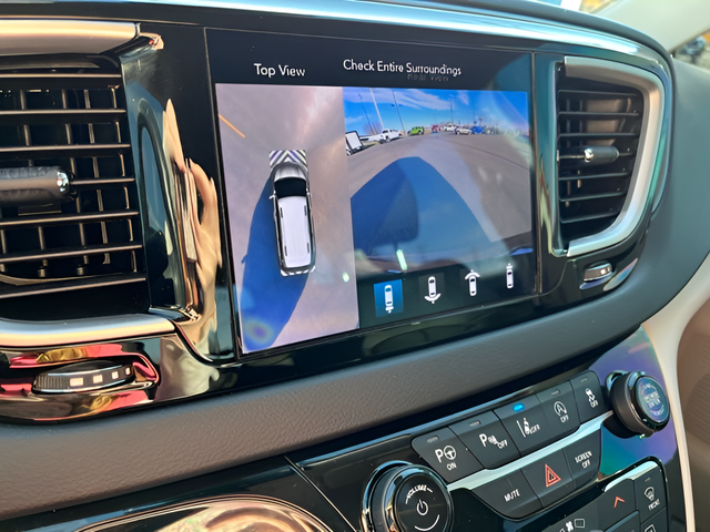 2020 Chrysler Pacifica Touring L Plus