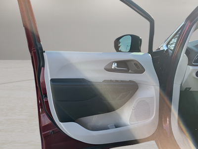 2020 Chrysler Pacifica Touring L Plus