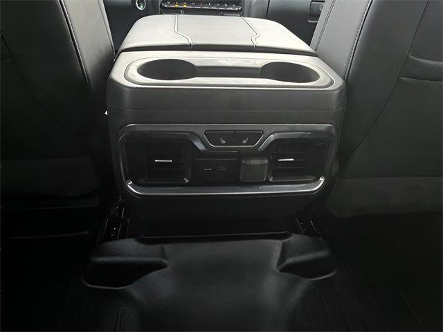 2023 Chevrolet Silverado 3500HD 4WD Crew Cab Standard Bed High Country