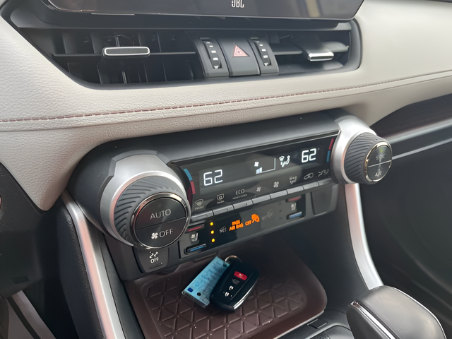 2023 Toyota RAV4 Limited