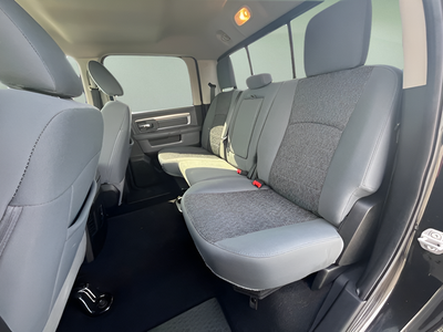 2018 RAM 1500 Big Horn Crew Cab 4x4 5'7' Box