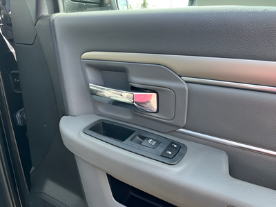 2018 RAM 1500 Big Horn Crew Cab 4x4 5'7' Box