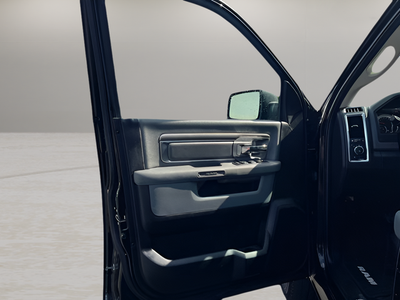 2018 RAM 1500 Big Horn Crew Cab 4x4 5'7' Box