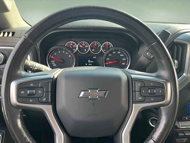 2020 Chevrolet Silverado 1500 4WD Crew Cab Short Bed RST