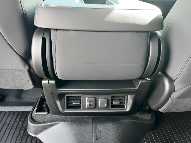 2020 Chevrolet Silverado 1500 4WD Crew Cab Short Bed RST