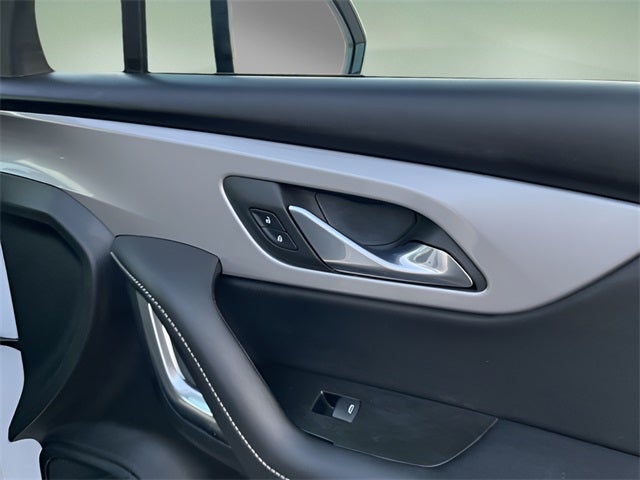 2025 Chevrolet Blazer FWD 2LT