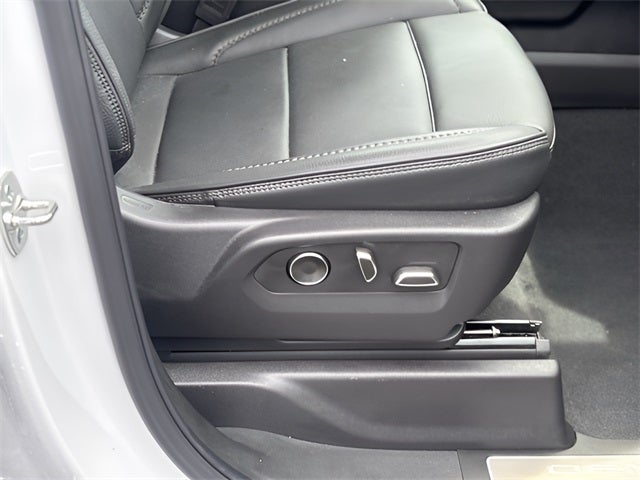 2025 GMC Sierra 1500 4WD Crew Cab Short Box Denali