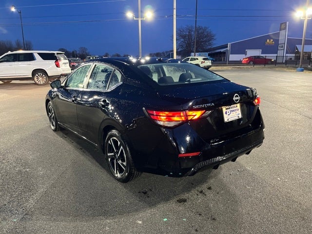 2024 Nissan Sentra SV Xtronic CVT