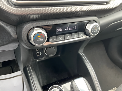 2020 Nissan Kicks SV Xtronic CVT
