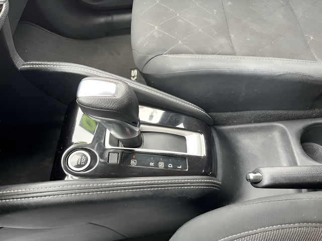 2020 Nissan Kicks SV Xtronic CVT