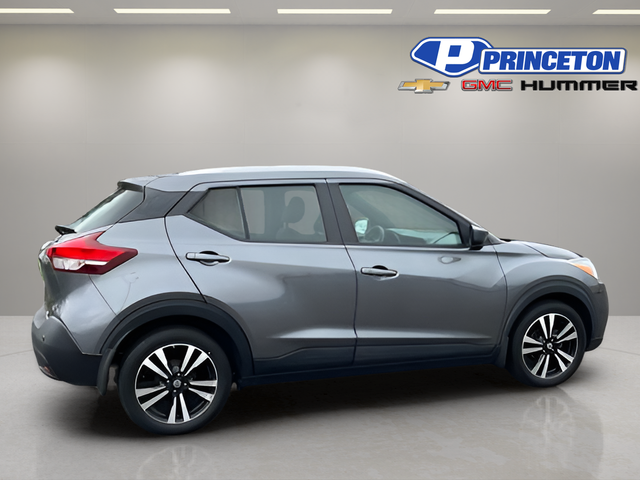 2020 Nissan Kicks SV Xtronic CVT