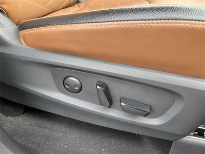 2023 Nissan Pathfinder Platinum 4WD