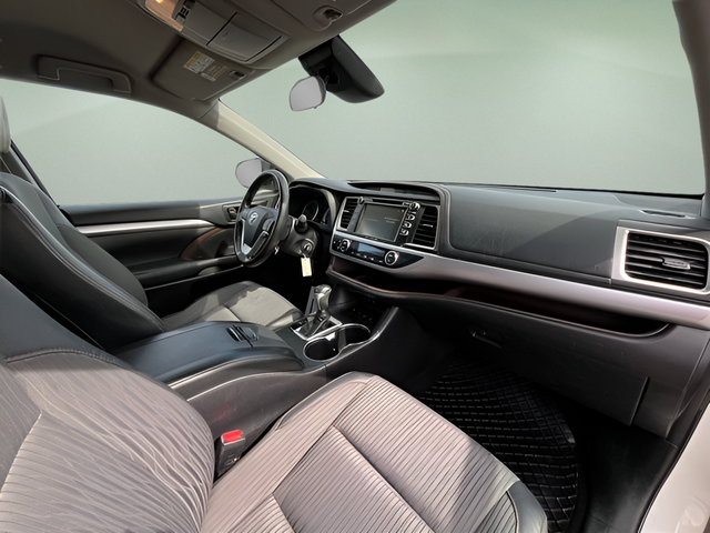 2018 Toyota Highlander LE Plus