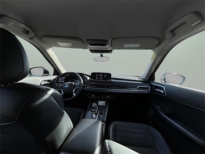 2023 Mitsubishi Outlander SE 2.5 2WD