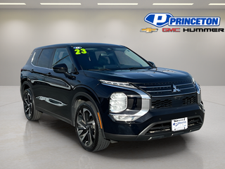 2023 Mitsubishi Outlander SE 2.5 2WD