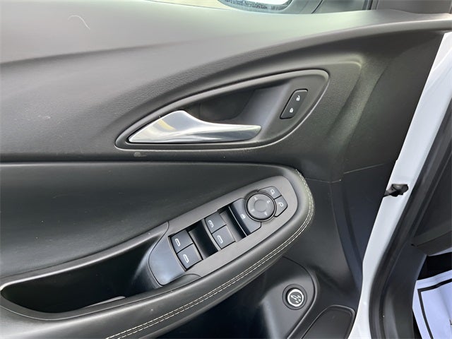 2022 Buick Encore GX AWD Select