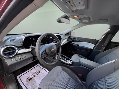 2024 Chevrolet Trax FWD LT