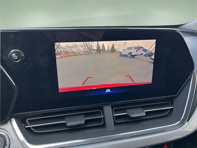 2024 Chevrolet Trax FWD LT