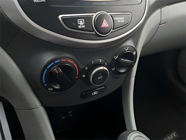 2017 Hyundai Accent SE